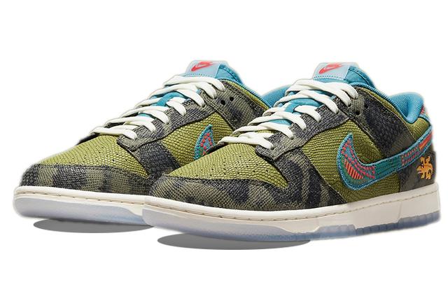 Nike Dunk Low "Siempre Familia"