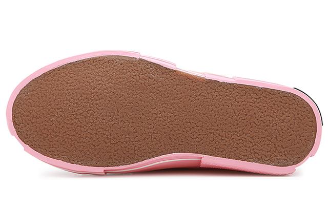 xVESSEL G.O.P. Slip On