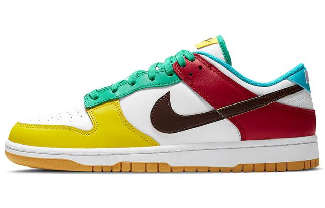 Nike Dunk Low SE "Free.99"