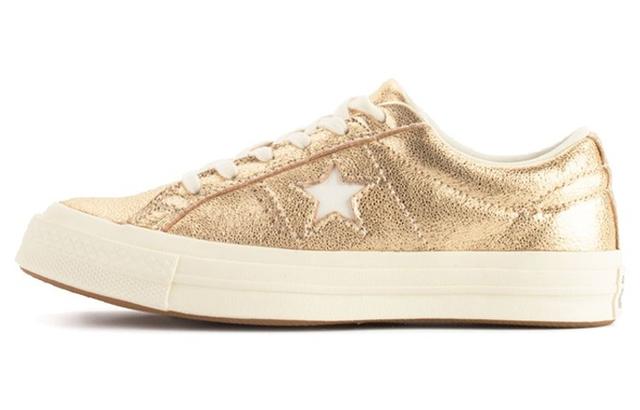 Converse One Star