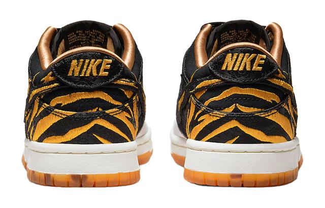 Nike Dunk Low God of Wealth GS