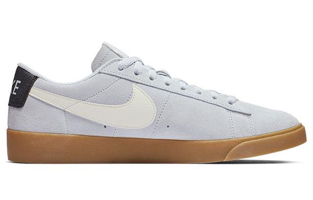 Nike Blazer Low Sd