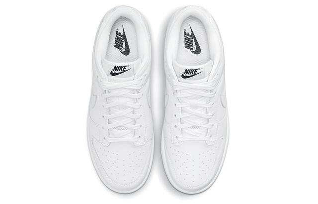 Nike Dunk Low triple white