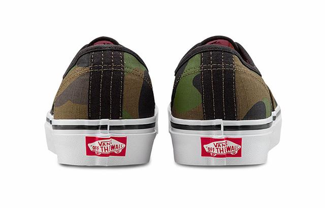 A BATHING APE x Vans Authentic 44 DX