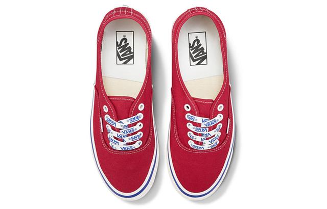 Vans Authentic 44