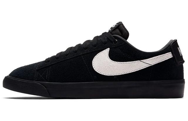 Nike Blazer Low GT "Black White"