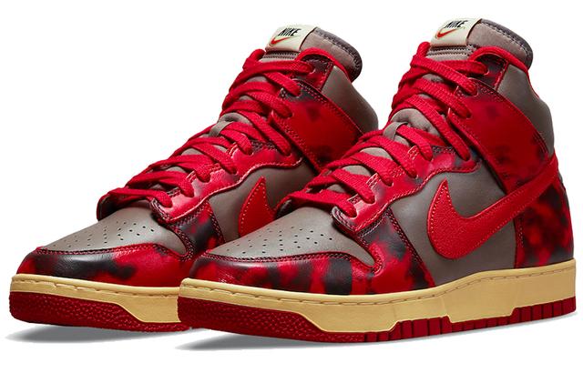 Nike Dunk SP "Red Camo Acid Wash"