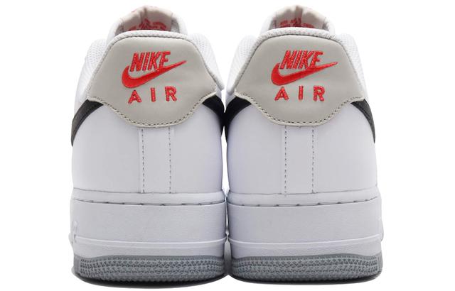 Nike Air Force 1 '07 RS