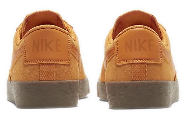 Nike Blazer Low SD