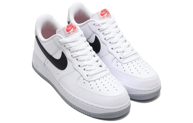 Nike Air Force 1 '07 RS