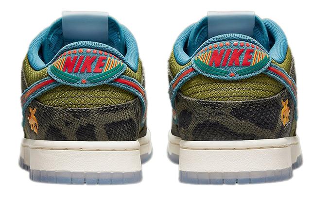 Nike Dunk Low "Siempre Familia"