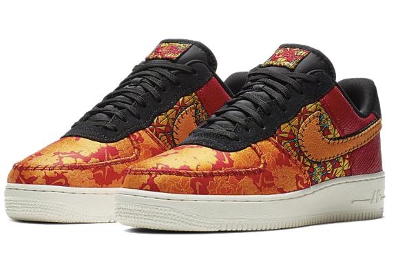 Nike Air Force 1 Low 07 PRM 3