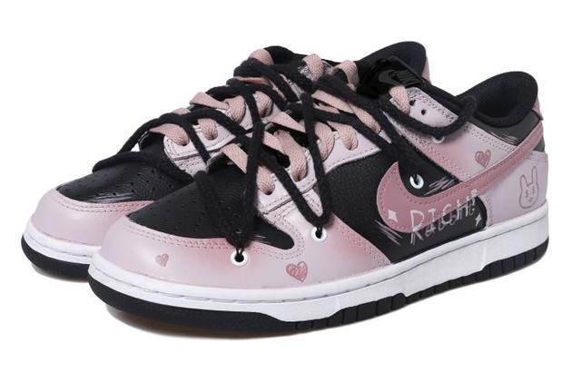 Nike Dunk Low OKHR