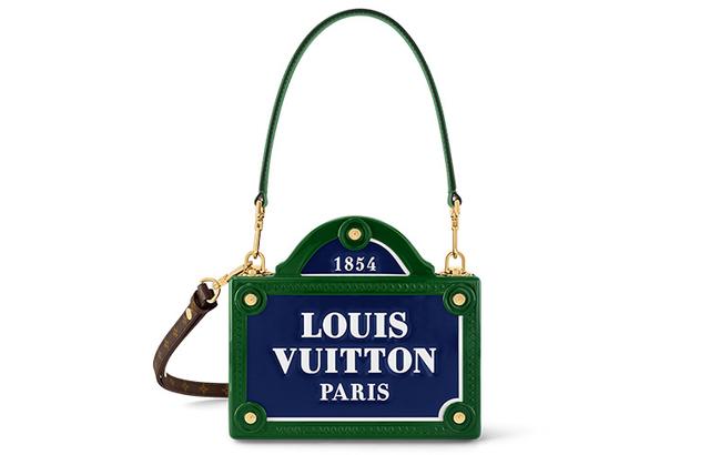 LOUIS VUITTON PETITE MALLE