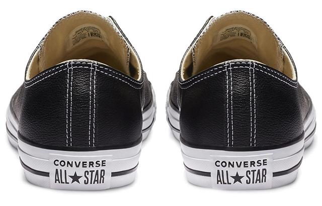 Converse Chuck Taylor All Star Leather Low Top