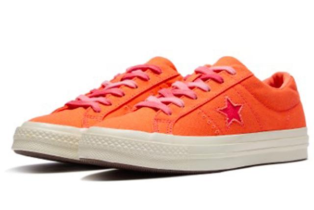 Converse one star