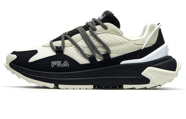 FILA Corsa