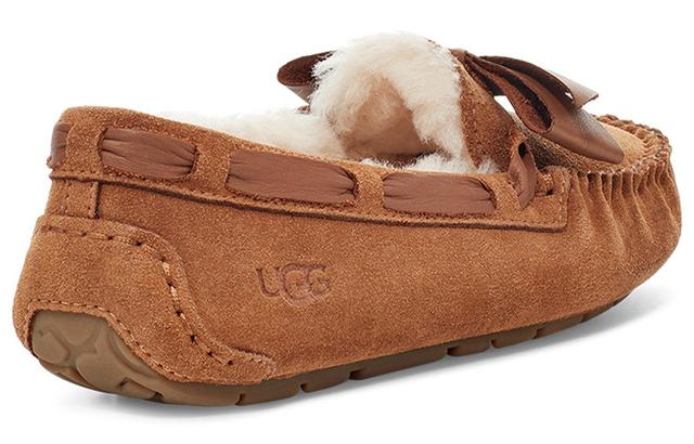 UGG Dakota Leather Bow