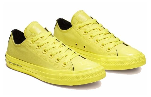 Converse Chuck Taylor All Star Star Low Top