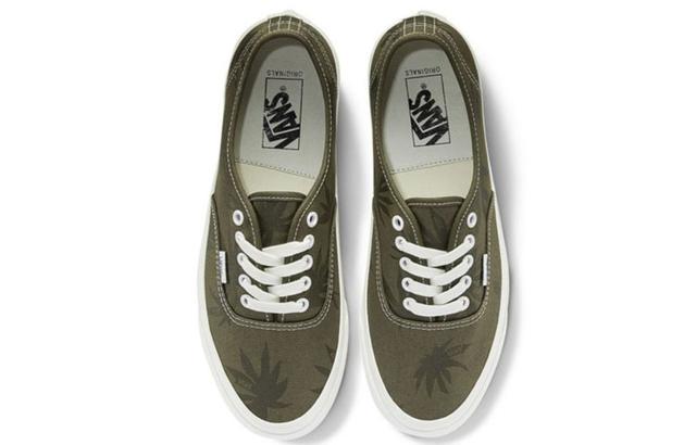 Vans Authentic