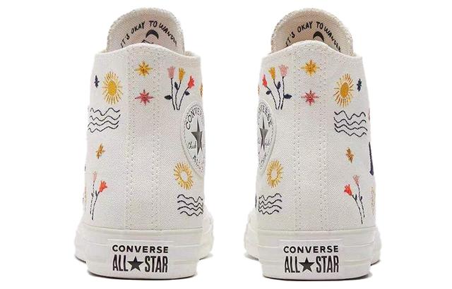 Converse Chuck Taylor All Star "it's okay to wander"