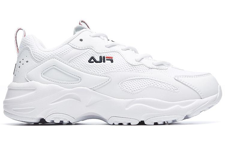 FILA Tracer