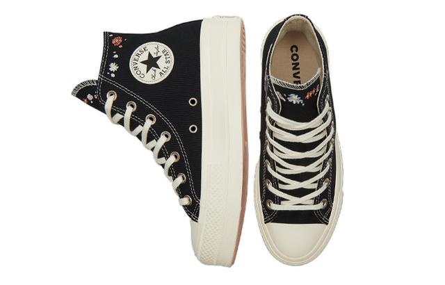 Converse Chuck Taylor All Star Lift