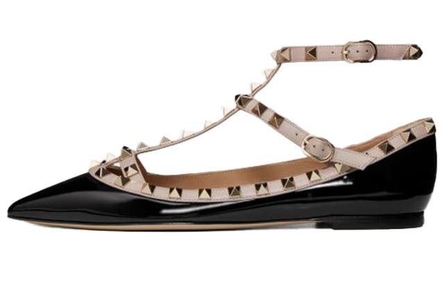 Valentino Rockstud