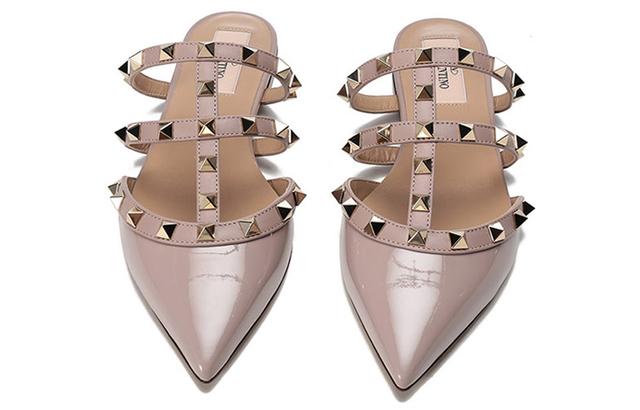 Valentino Rockstud