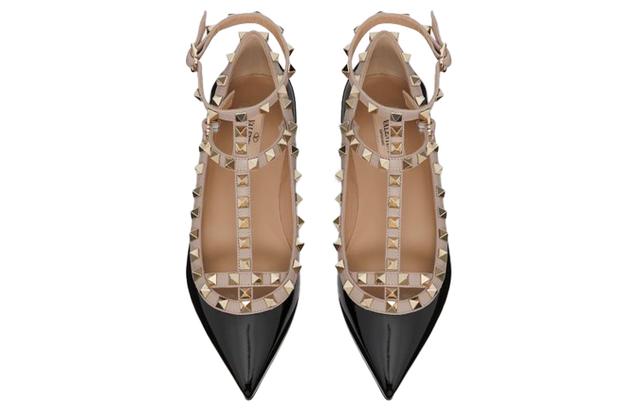 Valentino Rockstud