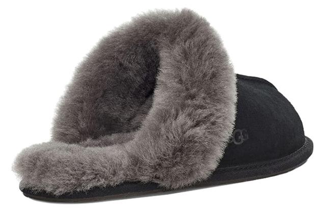 UGG Scuffette II