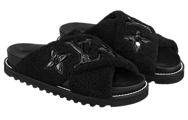 LOUIS VUITTON Paseo Comfort