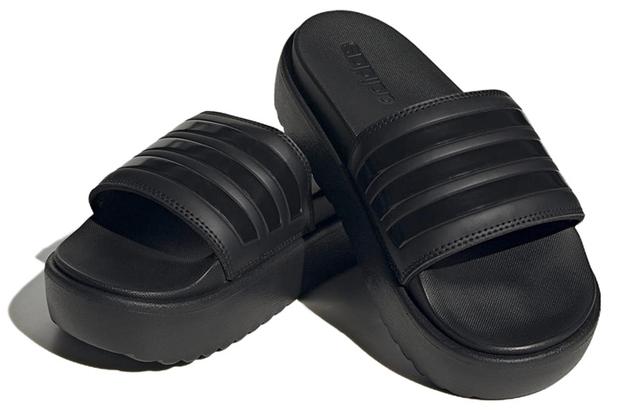 adidas Adilette