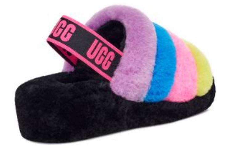 UGG FLUFF YEAH