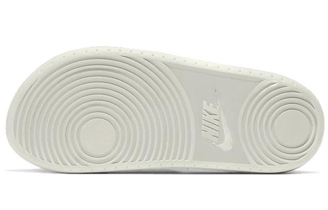 Nike Offcourt Slide