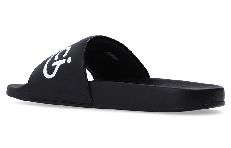 GUCCI White Pursuit Slides