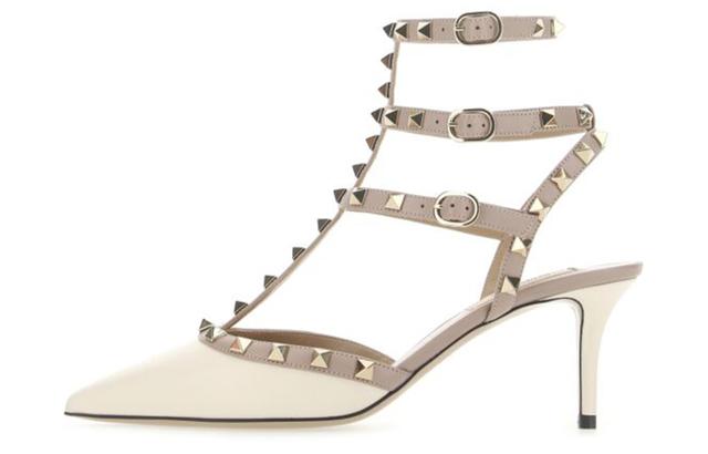 Valentino Rockstud