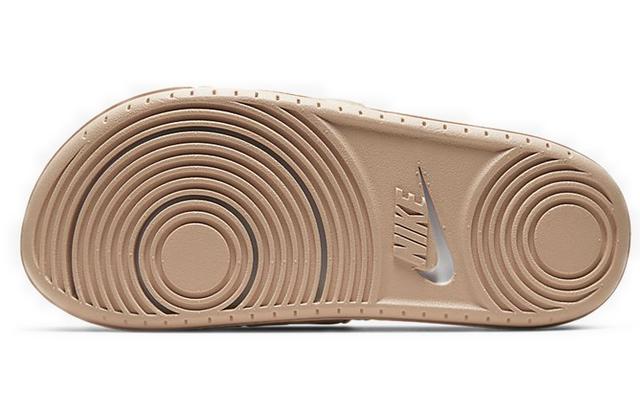 Nike Offcourt Slide SE3