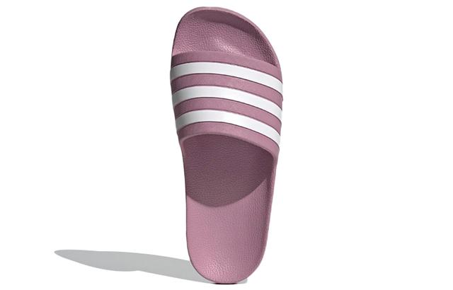 adidas Adilette