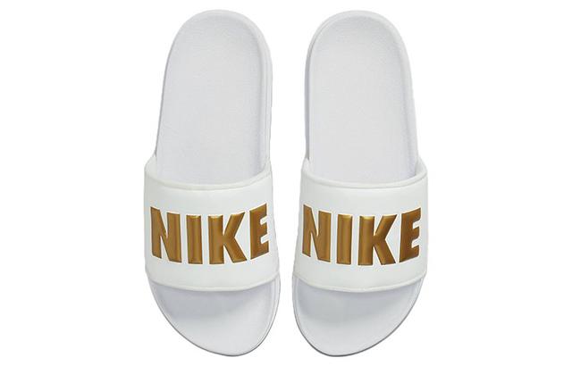 Nike Offcourt Slide