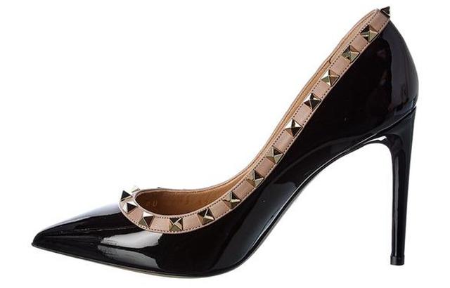 Valentino Rockstud