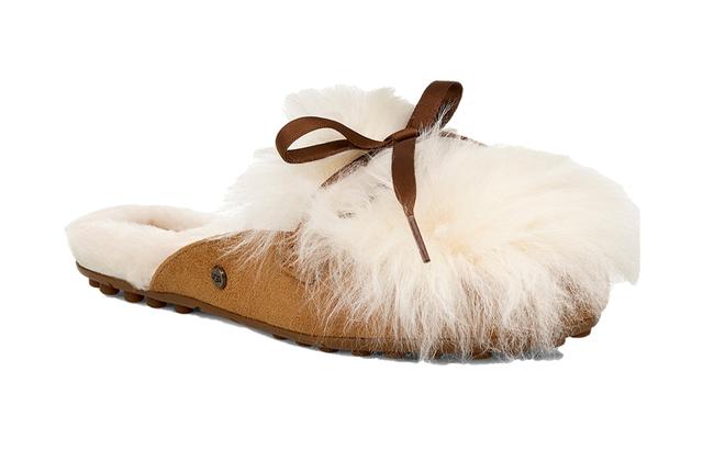 UGG Shaine Fluff