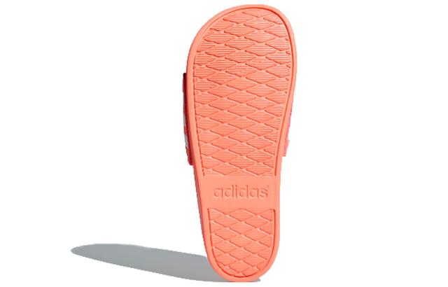 adidas Adilette