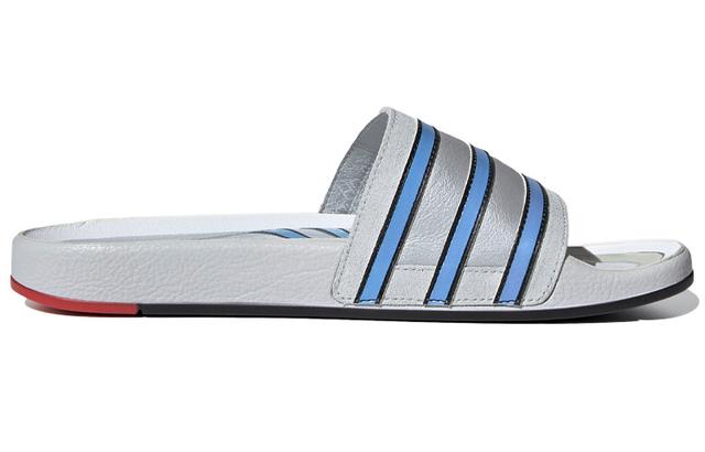 adidas Adilette