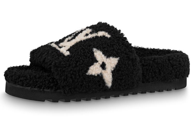 LOUIS VUITTON Paseo Comfort