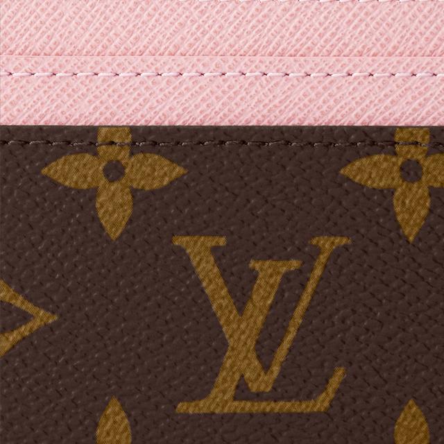 LOUIS VUITTON Charms