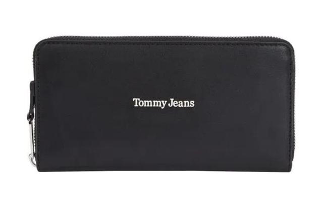 Tommy Hilfiger Logo