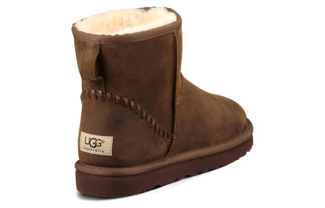 UGG CLASSIC MINI