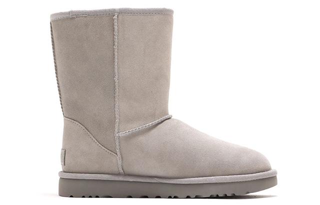 UGG CLASSIC SHORT 2 Chopd