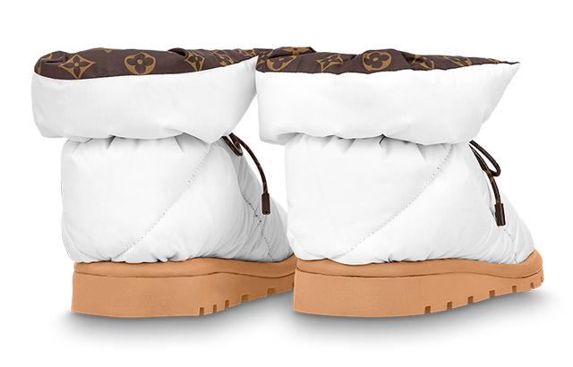 LOUIS VUITTON Pillow